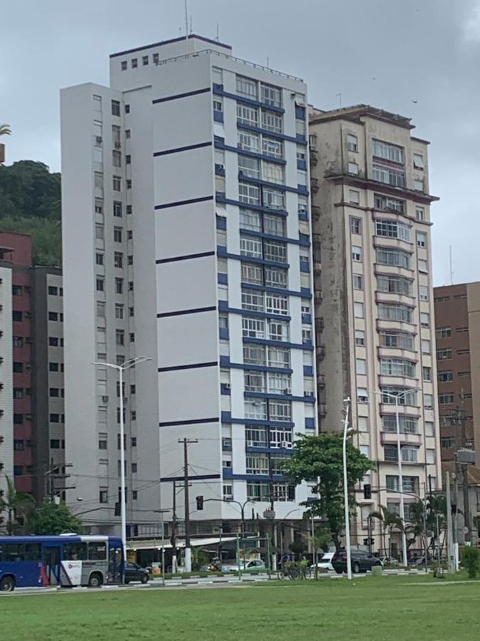São Vicente Itararé prédio frente mar apto fundo vista parcial Exterior foto